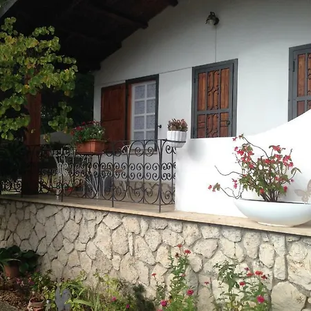 La Dimora Del Cuore Ferienhaus *